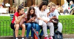 Don't blame notifications: a new study finds users initiate 89% of smartphone interactions